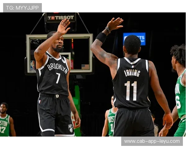 篮网在主场迎战湖人，杜兰特带领球队攻防两端全面爆发，轻取对手！